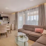 Cecilia Apartamento