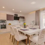 Cecilia Apartamento