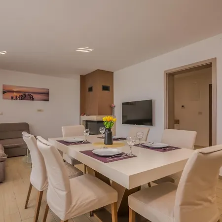 Apartment Cecilia *