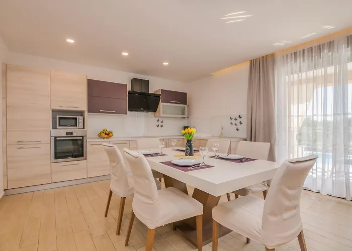 Cecilia Apartmán